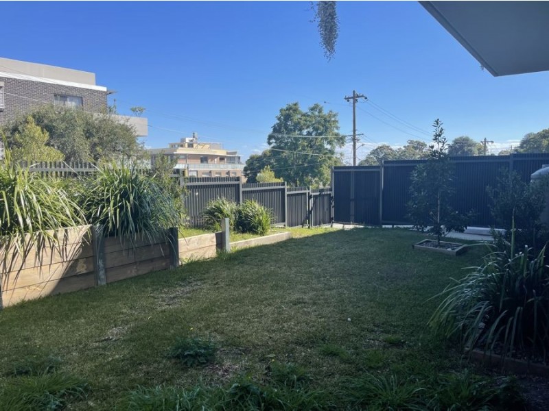 7/4-8 Hugh Ave, Peakhurst Heights NSW 2210