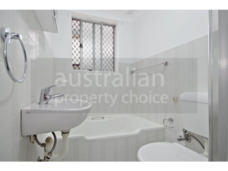 1/106 Sproule Street, Lakemba NSW 2195