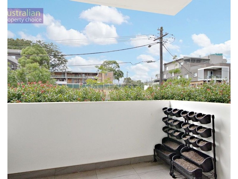 9/2-4 Peake Pde, Peakhurst NSW 2210