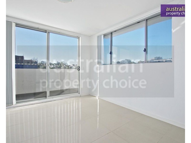 15/38-40 Gover St, Peakhurst NSW 2210