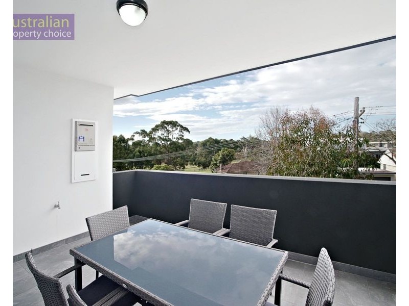 101/13-15 Gover St, Peakhurst NSW 2210