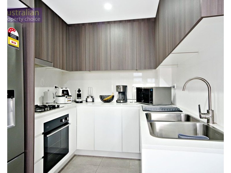 101/13-15 Gover St, Peakhurst NSW 2210