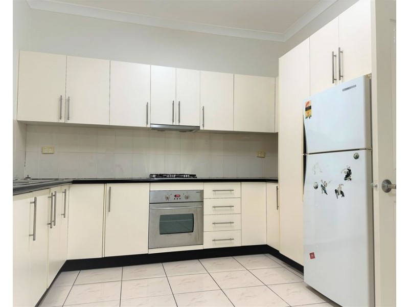12 Harris St, Harris Park NSW 2150