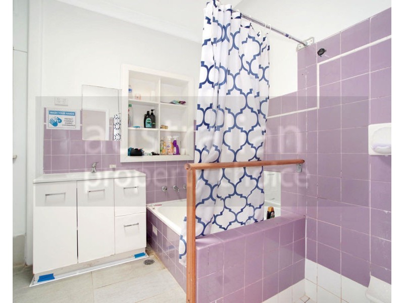 7 Brisbane Road, Campbelltown NSW 2560