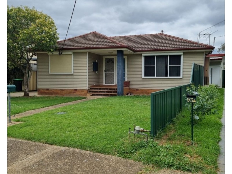 93 Willan Drive, Cartwright NSW 2168