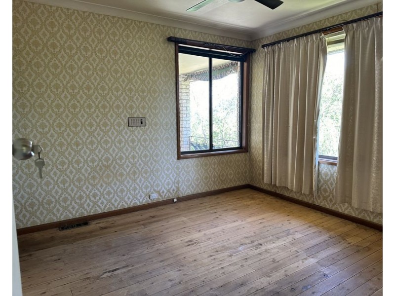 195 Gertrude St, Gosford NSW 2250