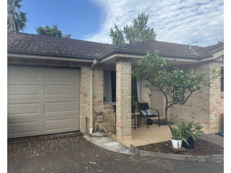 3/8 George St, Penshurst NSW 2222