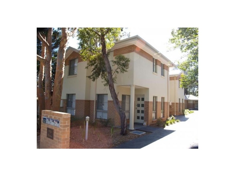 2/86 Belmore Road, Peakhurst NSW 2210