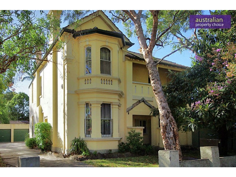 2/143 Croydon Road, Croydon NSW 2132