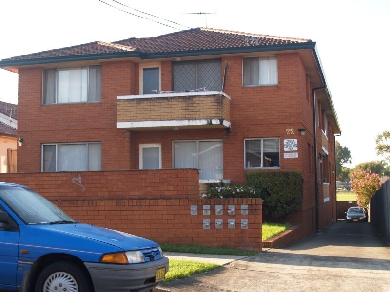 2/22 Owen Street, Punchbowl NSW 2196