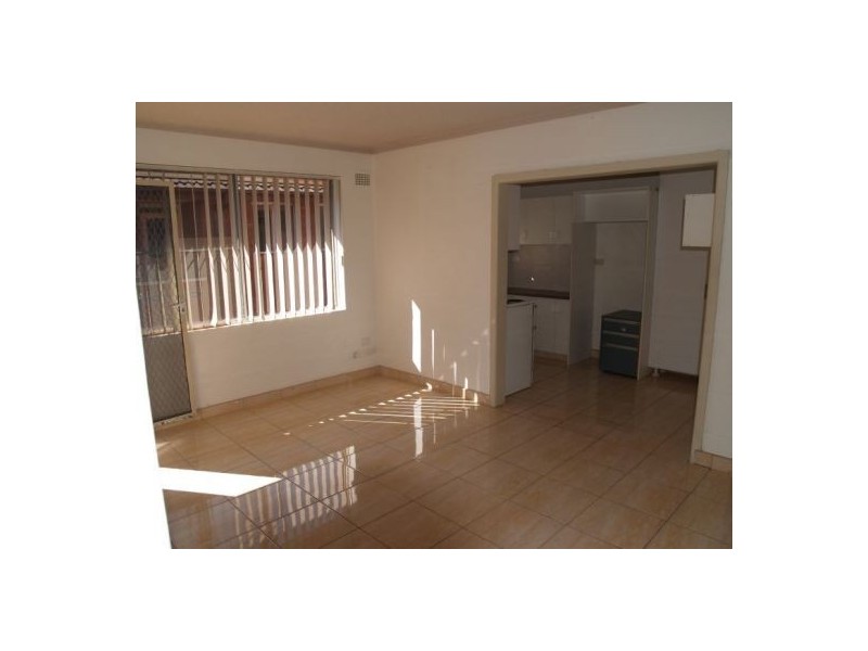 8/36 Macdonald Street, Lakemba NSW 2195