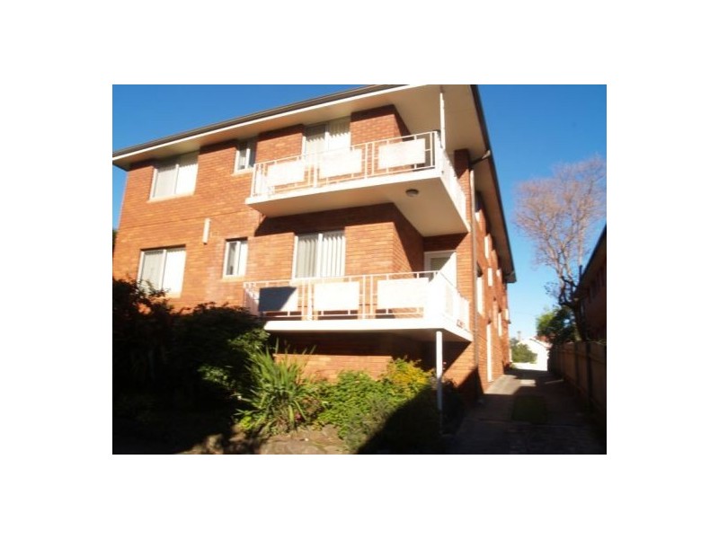 4/96 Sproule Street, Lakemba NSW 2195