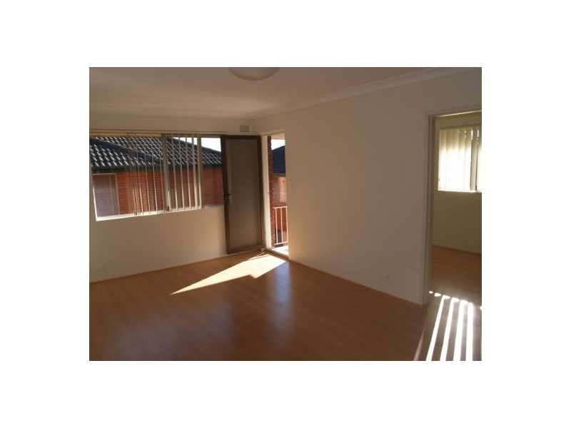 4/96 Sproule Street, Lakemba NSW 2195