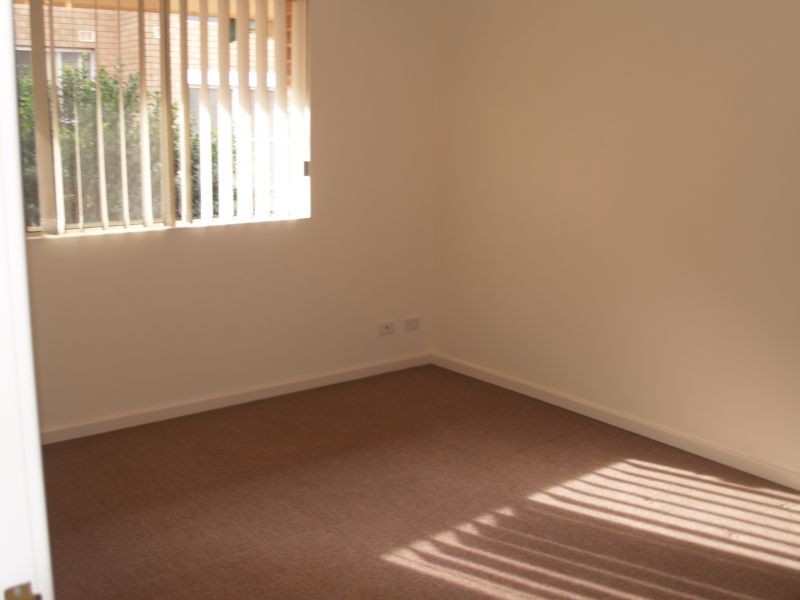 2/39 Rosemont Street, Punchbowl NSW 2196