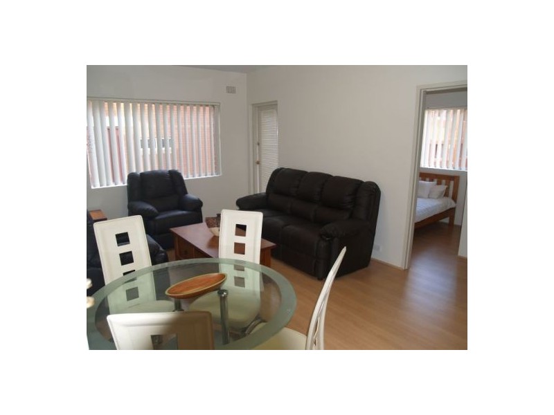 1/96 Sproule Street, Lakemba NSW 2195