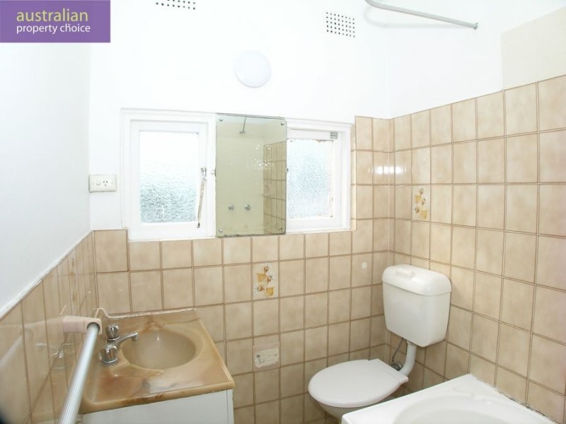 2/88 Wolseley Street, Bexley NSW 2207