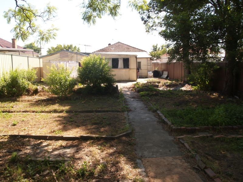 30 Telopea St, Punchbowl NSW 2196