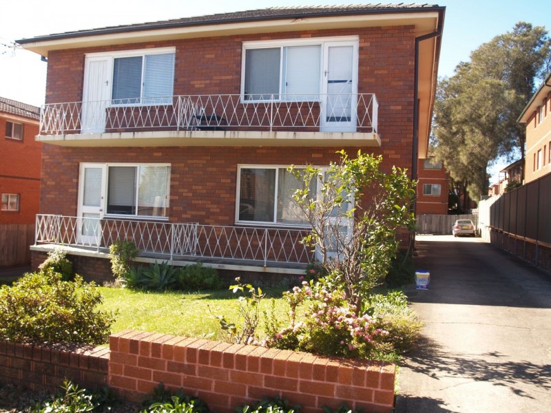 6/132 Ernest St, Lakemba NSW 2195