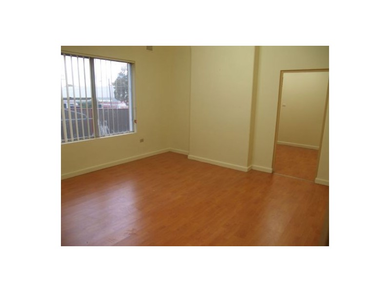 16 Treacy St, Hurstville NSW 2220