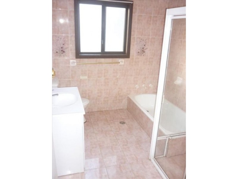 88 Sackville Street, Fairfield NSW 2165