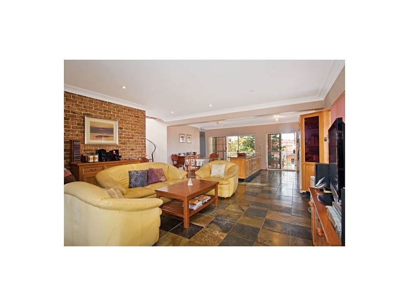 64 George Street, South Hurstville NSW 2221