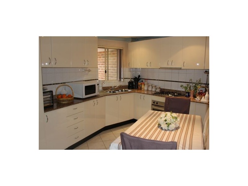 8/1-9 Rickard Road, Bankstown NSW 2200