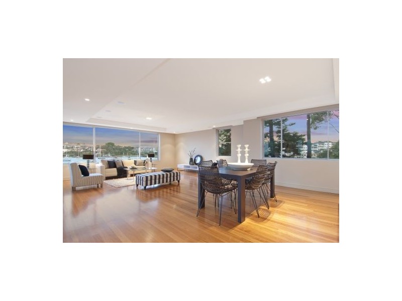 2/2 Walton Cr, Abbotsford NSW 2046