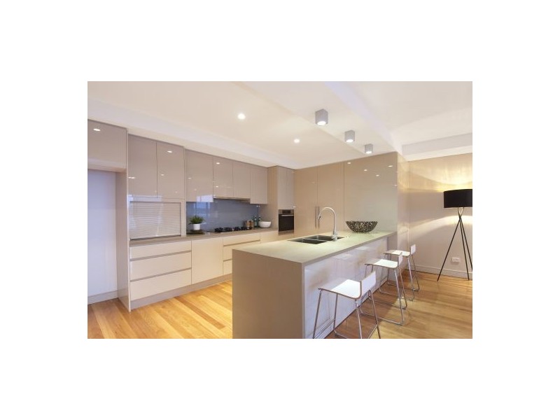 2/2 Walton Cr, Abbotsford NSW 2046