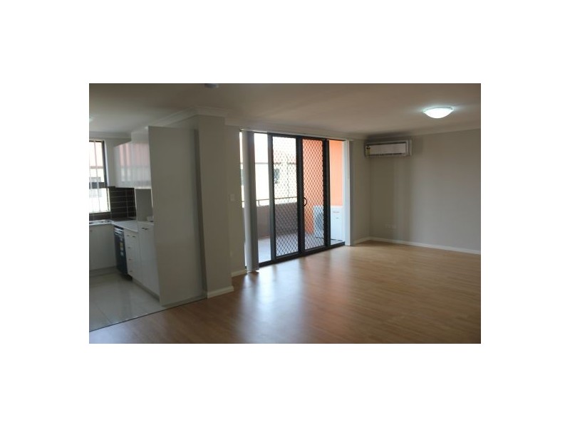 15/465-481 Wentworth Ave, Toongabbie NSW 2146