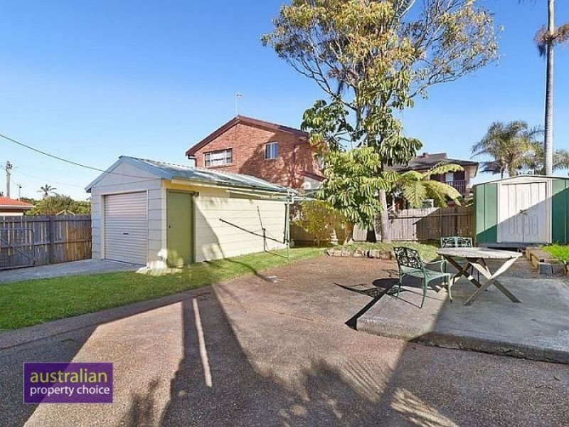 61 Boondilla Road, Blue Bay NSW 2261