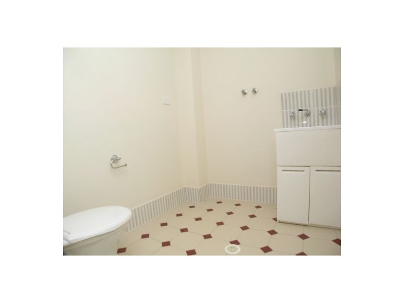 2/27 Aurora Place, Bateau Bay NSW 2261