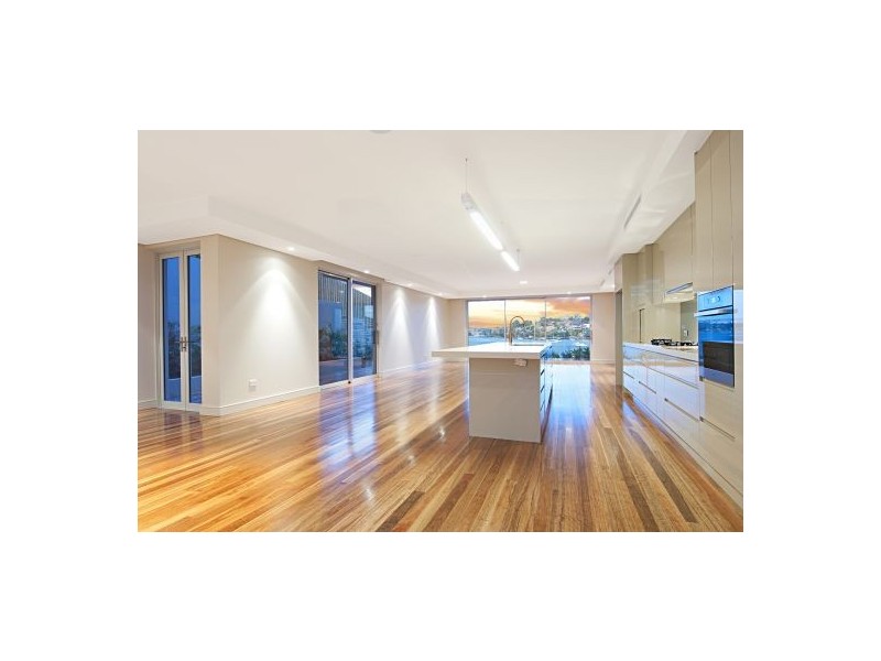 1/2 Walton Cr, Abbotsford NSW 2046