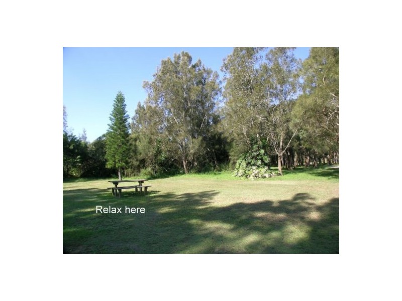 15 Althea Place, Point Clare NSW 2250