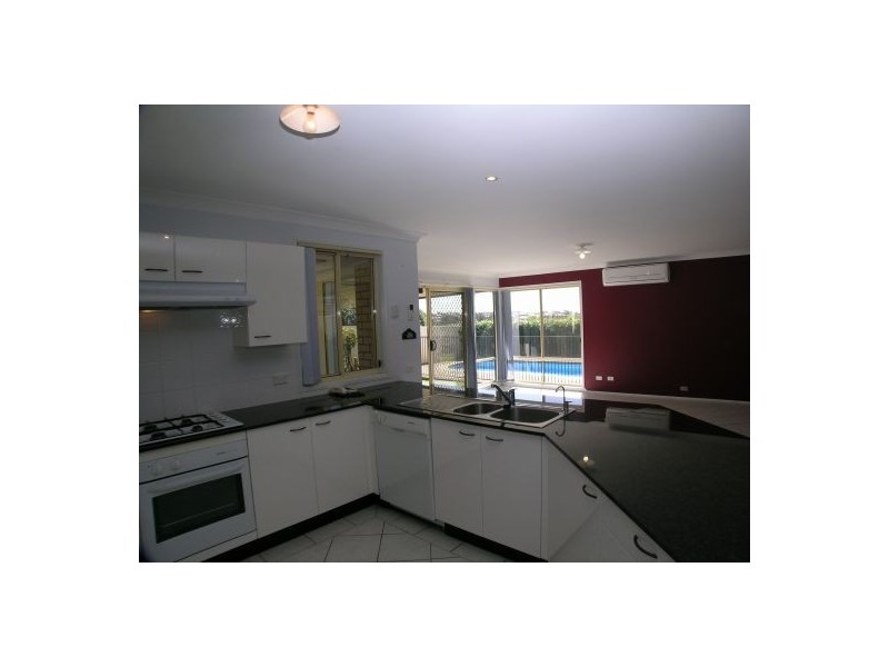 1 Macadamia Place, Thornton NSW 2322