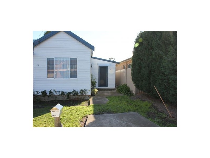 28 Henry Lawson Drive, Peakhurst NSW 2210