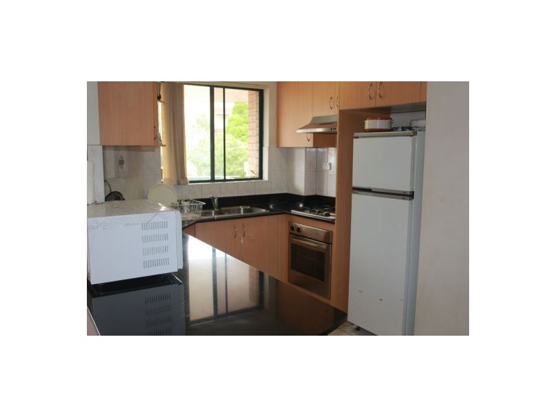 12 Blaxcell St, Granville NSW 2142