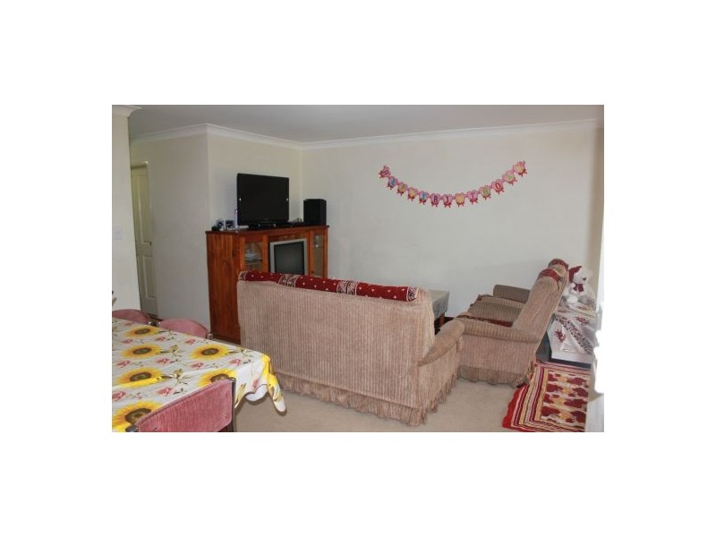 12 Blaxcell St, Granville NSW 2142