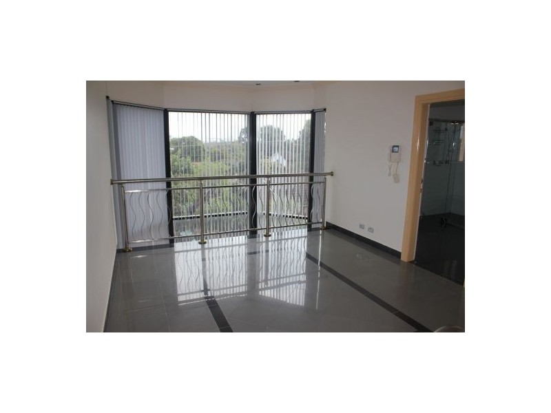 27 Raglan Road, Miranda NSW 2228