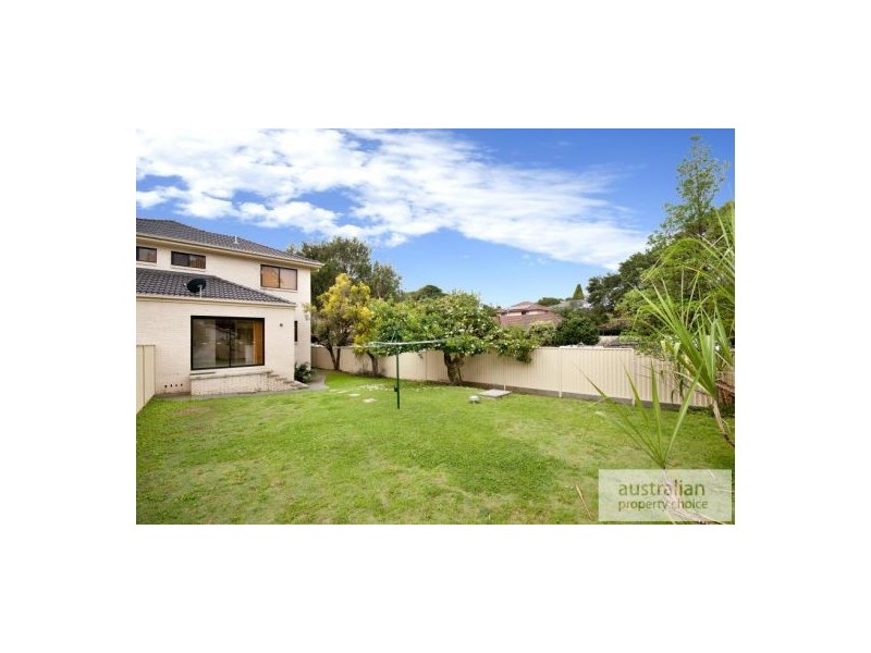 17 Warraba St, Hurstville NSW 2220