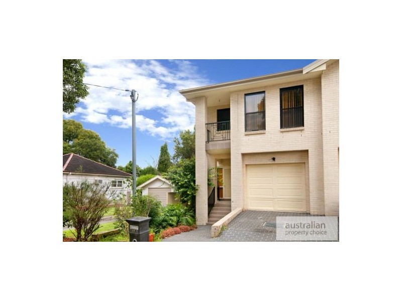 17 Warraba St, Hurstville NSW 2220