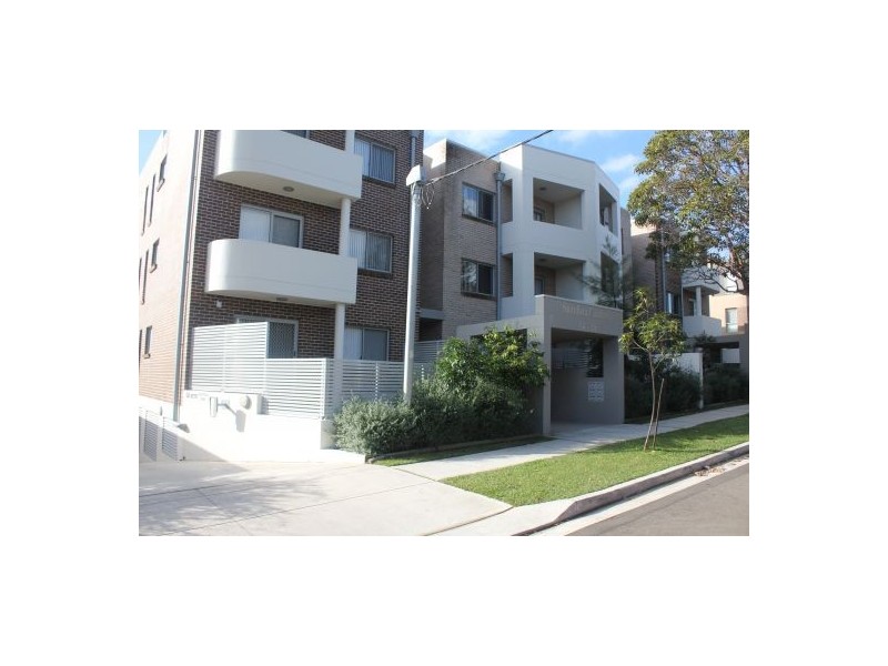 7/14 Coleridge St, Riverwood NSW 2210