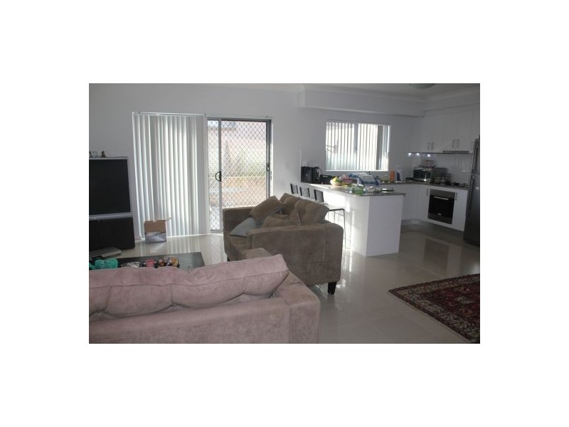 7/14 Coleridge St, Riverwood NSW 2210