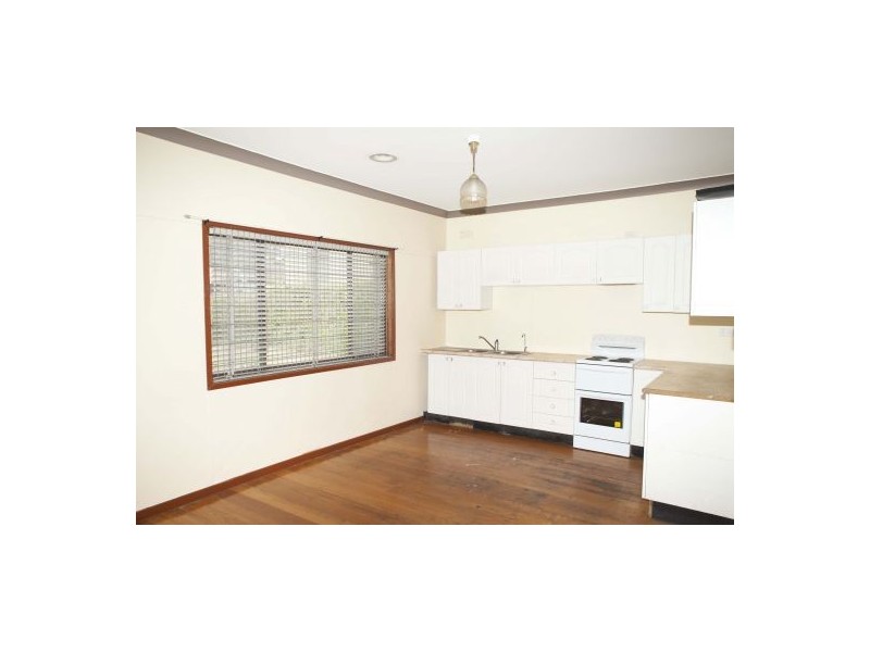 14 Horsley Drive, Carramar NSW 2163