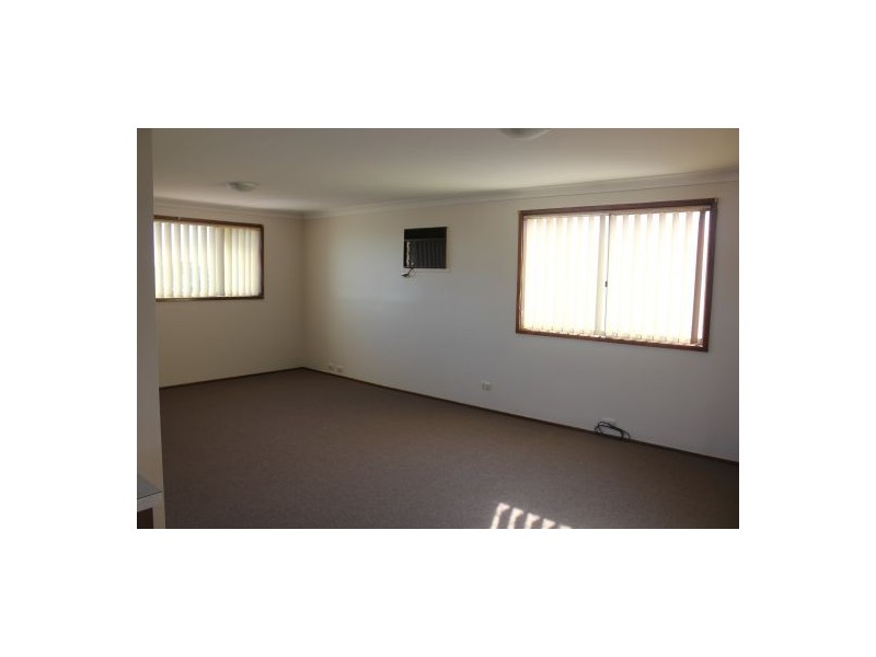 19 Angus St, Earlwood NSW 2206