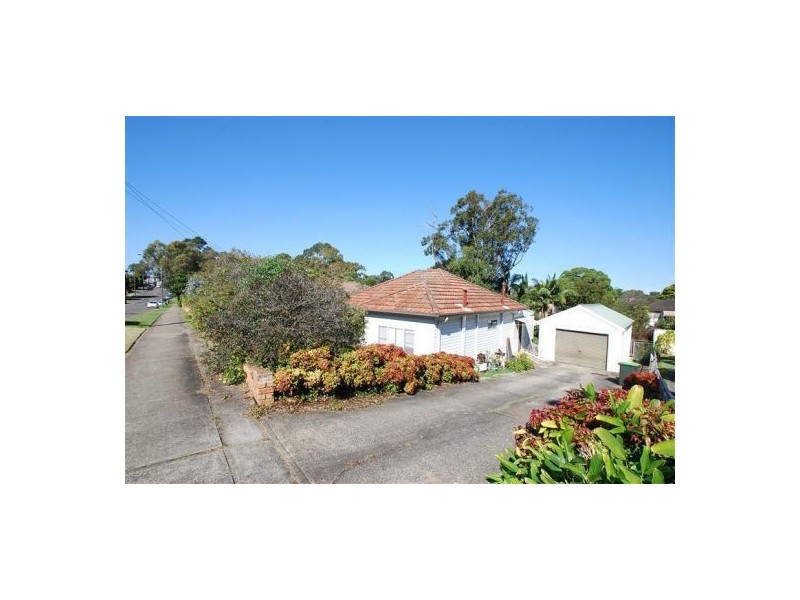 88 Bonds Road, Peakhurst NSW 2210