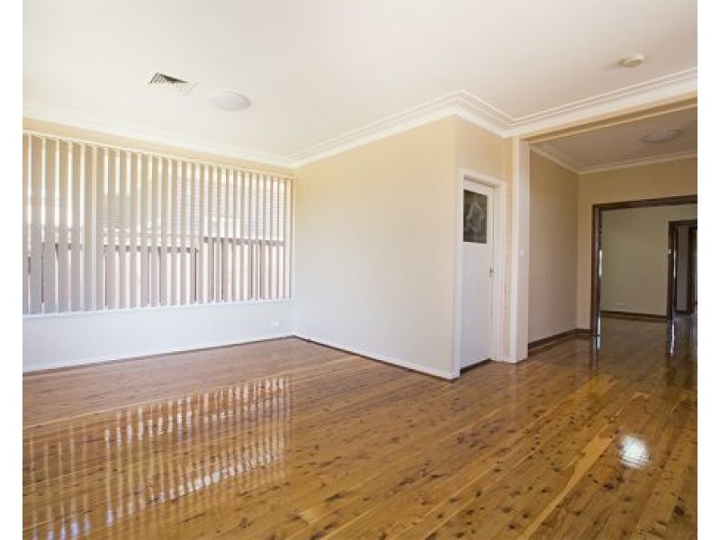 1 Gannons Ave, Hurstville NSW 2220