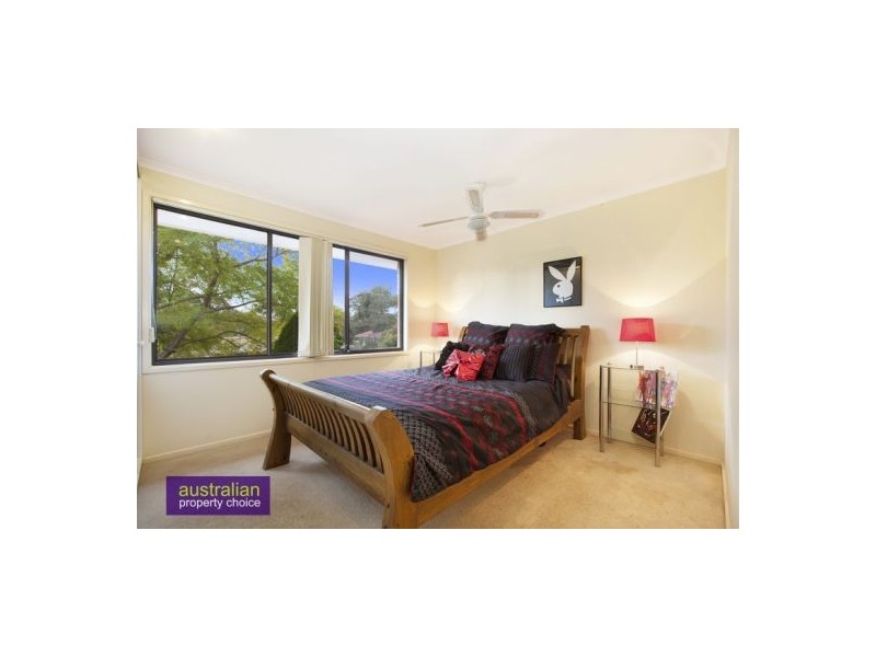 9 Mantalini St, Ambarvale NSW 2560