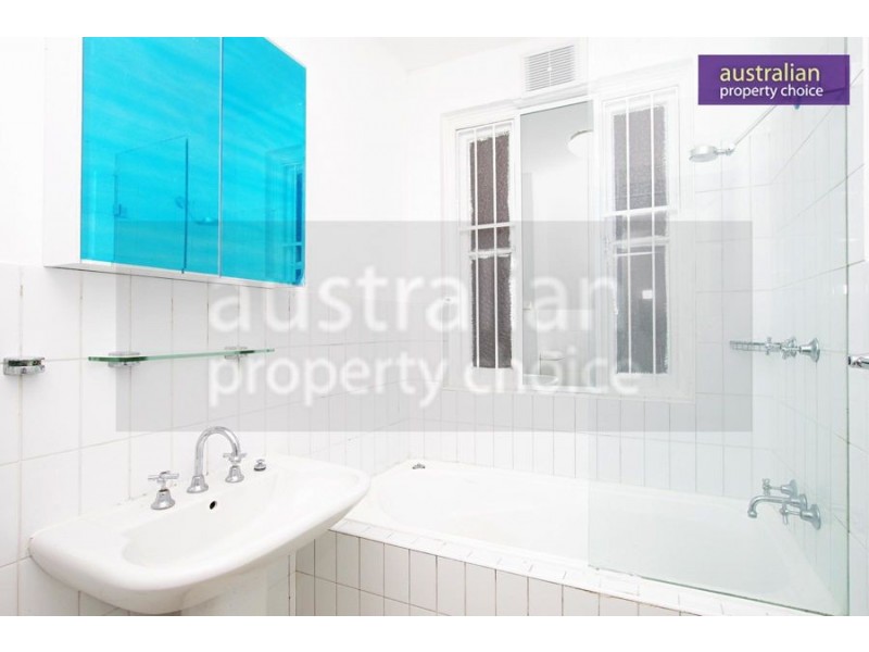 1/15 Penkivil St, Bondi NSW 2026