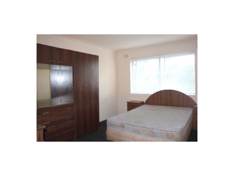 8/76 Duntroon Street, Hurlstone Park NSW 2193