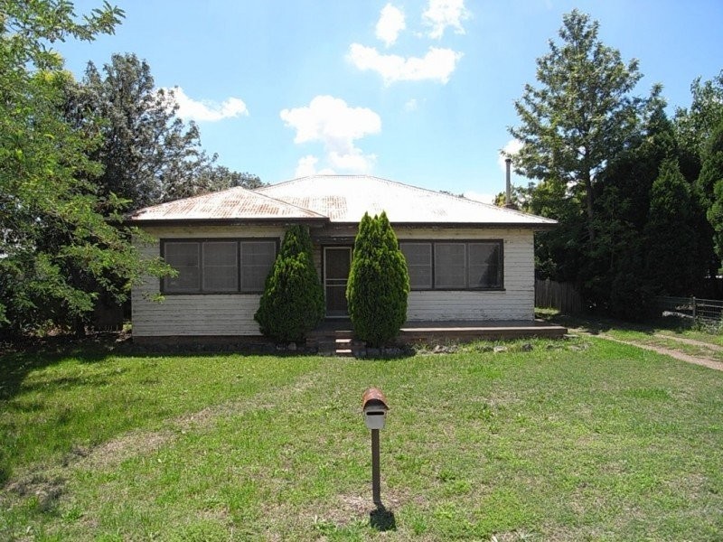 106-106A Maitland Street, Muswellbrook NSW 2333